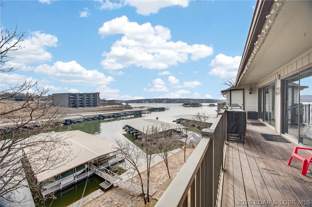 Waters Edge Condominium - Residential