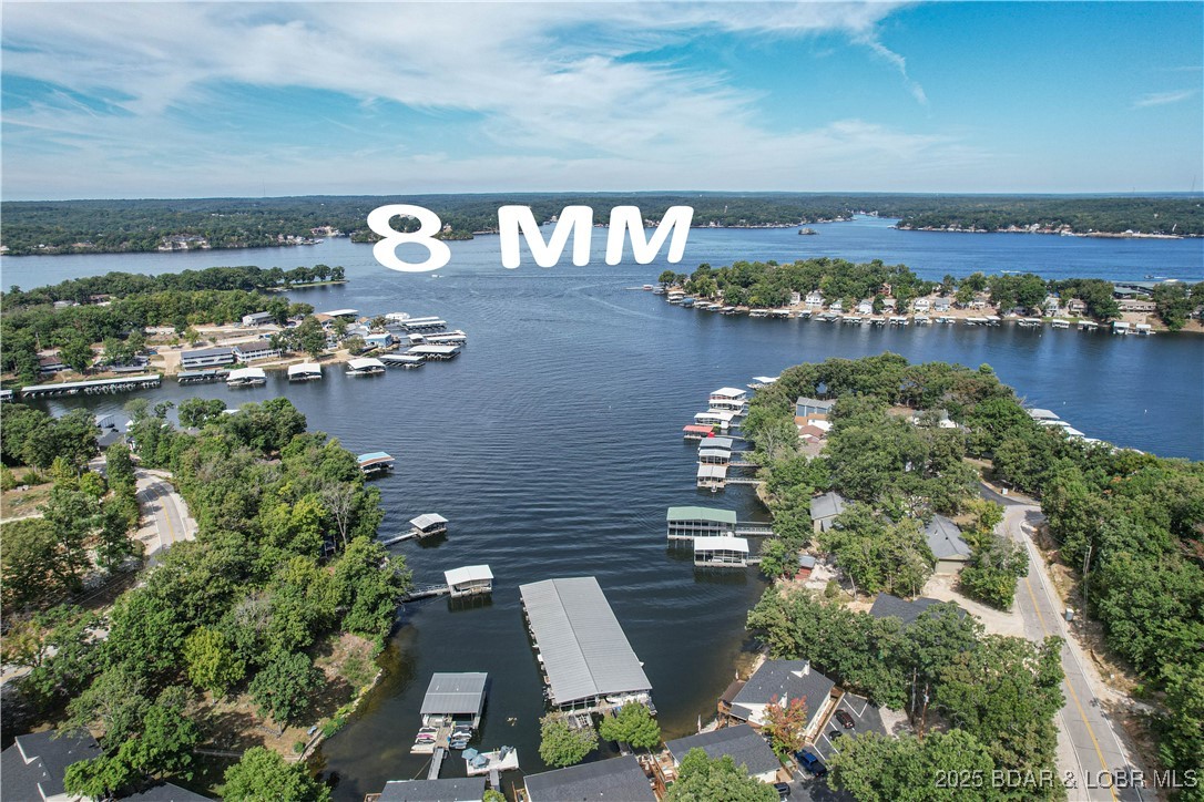 Lake Ozark, Missouri 65049, United States, 2 Bedrooms Bedrooms, ,1 BathroomBathrooms,Residential,Contingent,200972