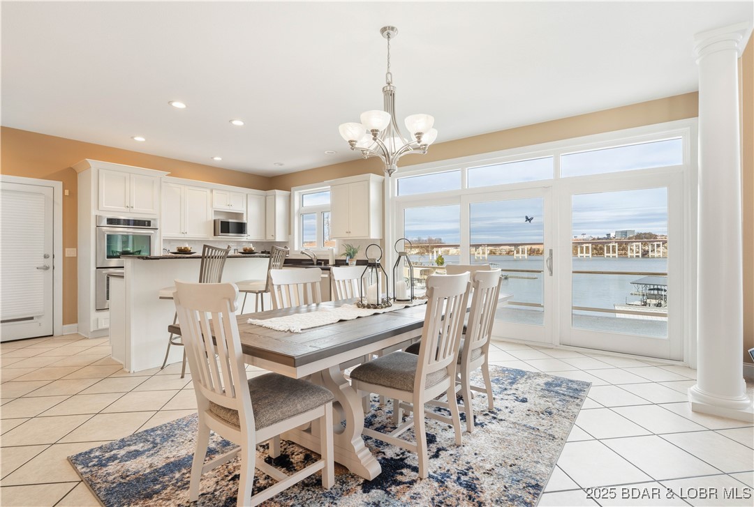 La Riva Est - Residential