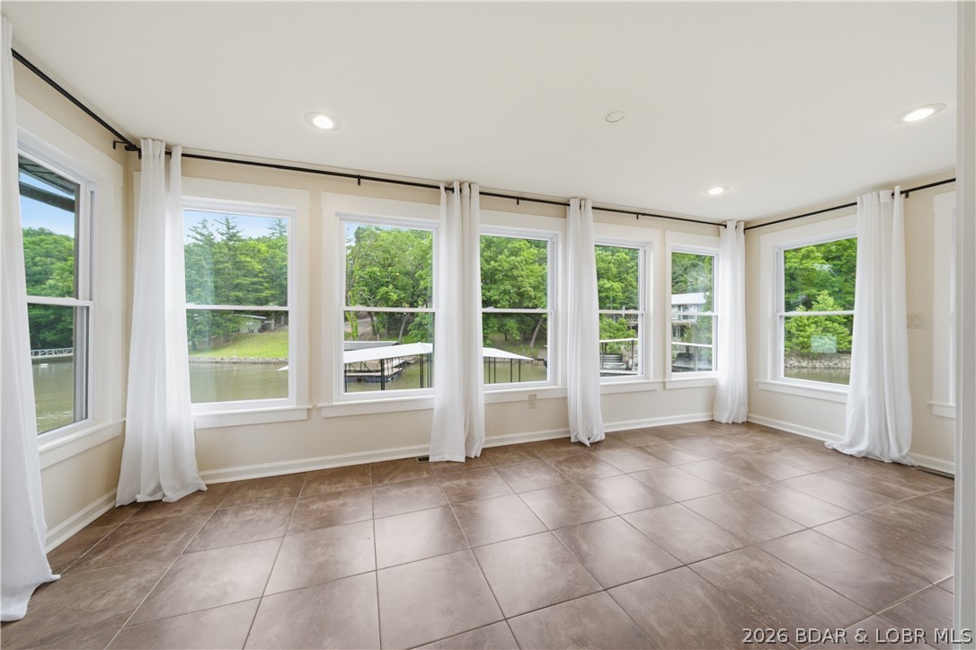 Shawnee Bend No. 3 - Residential