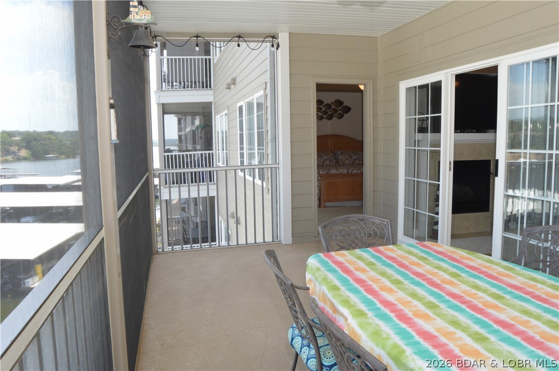 Lighthouse Pointe Condominium - Residential