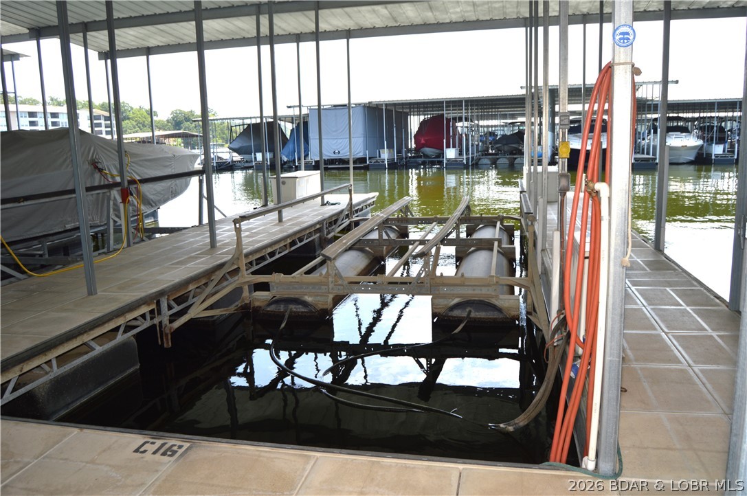 Lighthouse Pointe Condominium - Residential