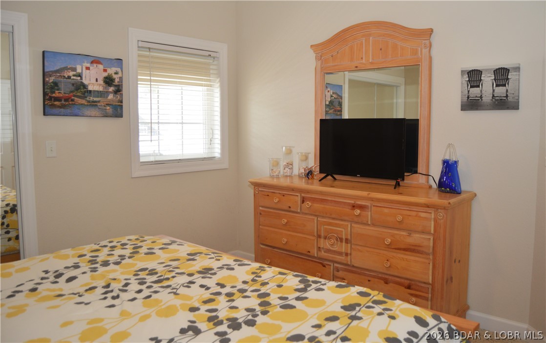 Lighthouse Pointe Condominium - Residential