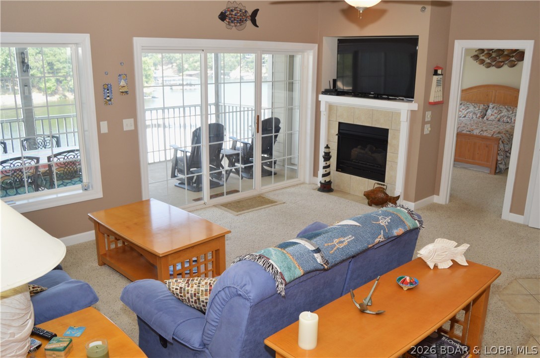 Lighthouse Pointe Condominium - Residential