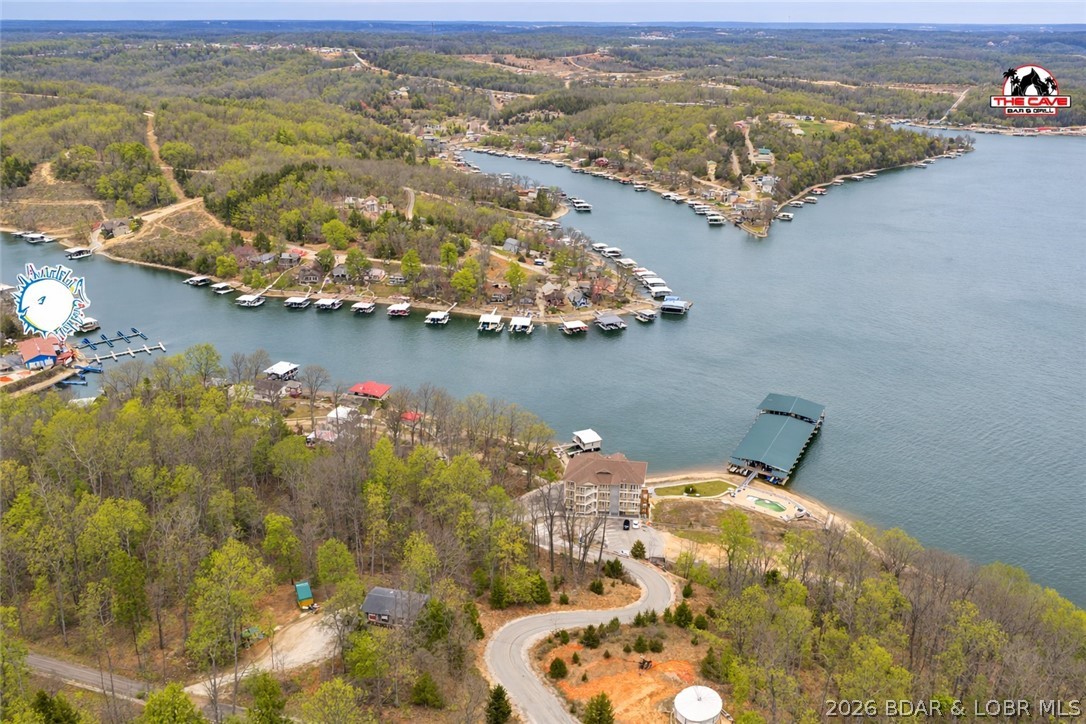 Pointe Royale Condominiums - Residential