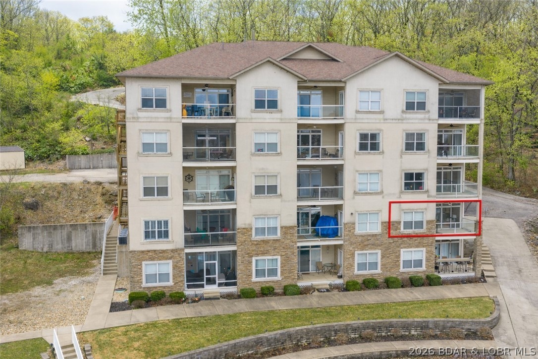 Pointe Royale Condominiums - Residential