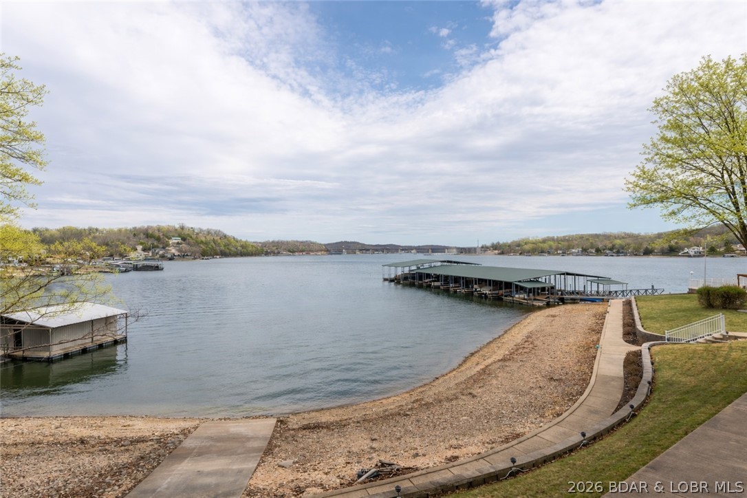 Pointe Royale Condominiums - Residential