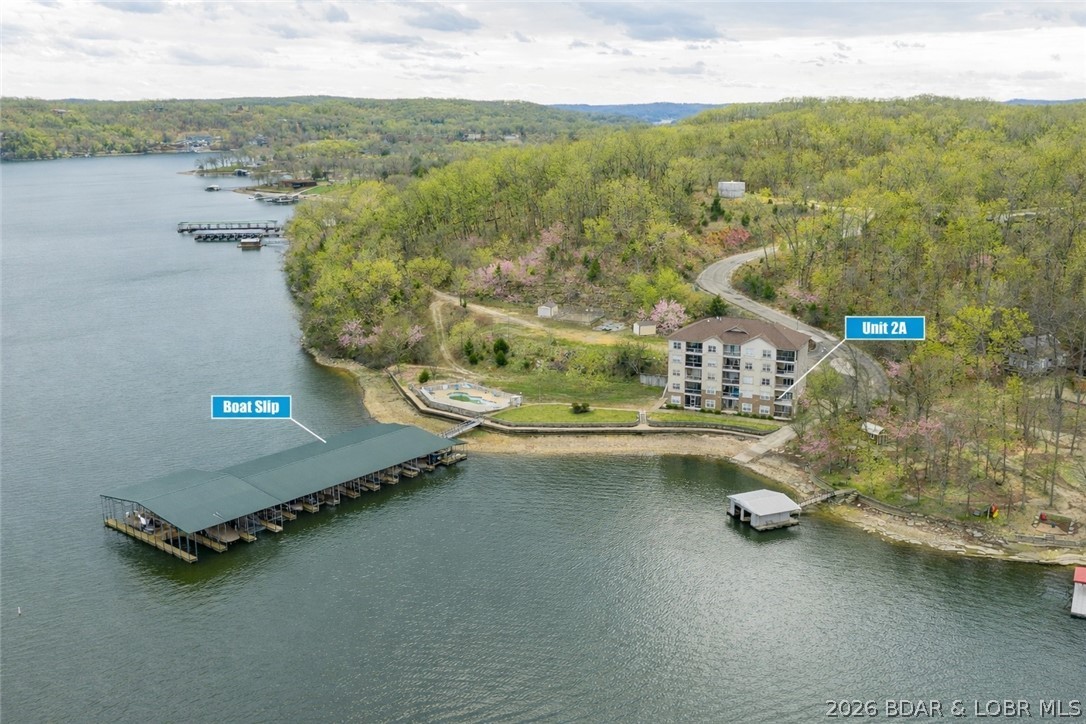 Pointe Royale Condominiums - Residential