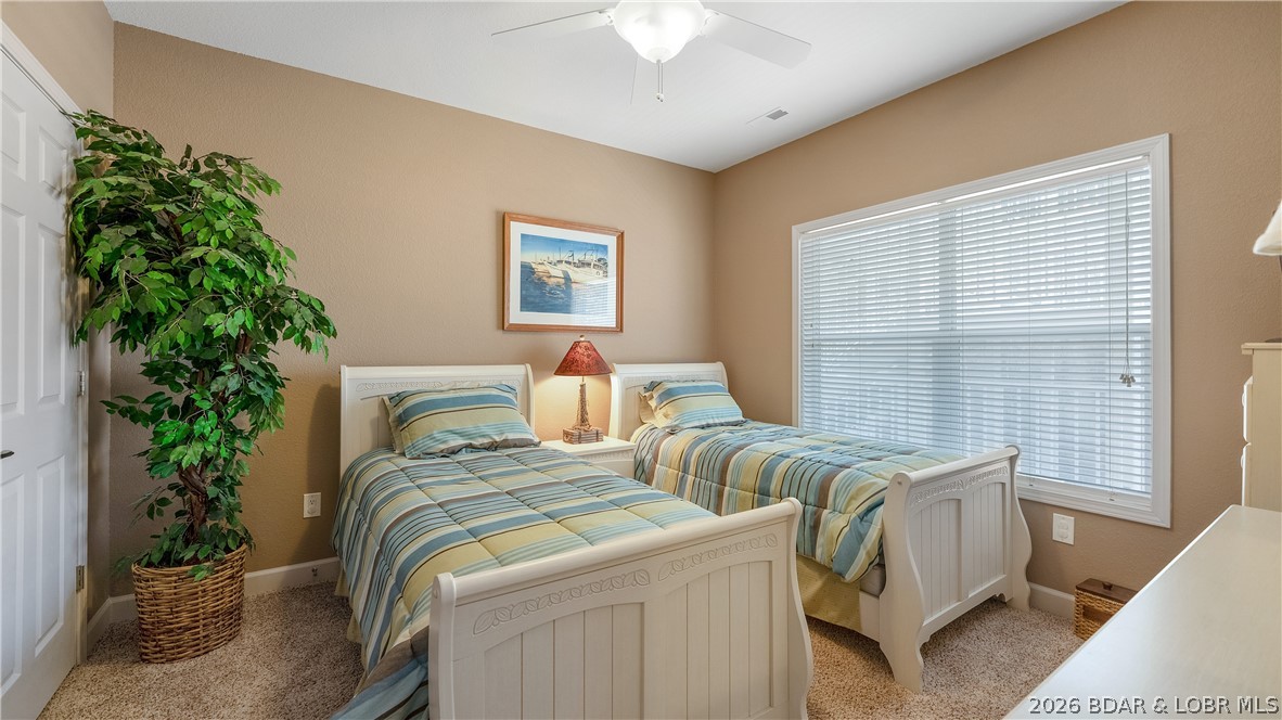 Pointe Royale Condominiums - Residential