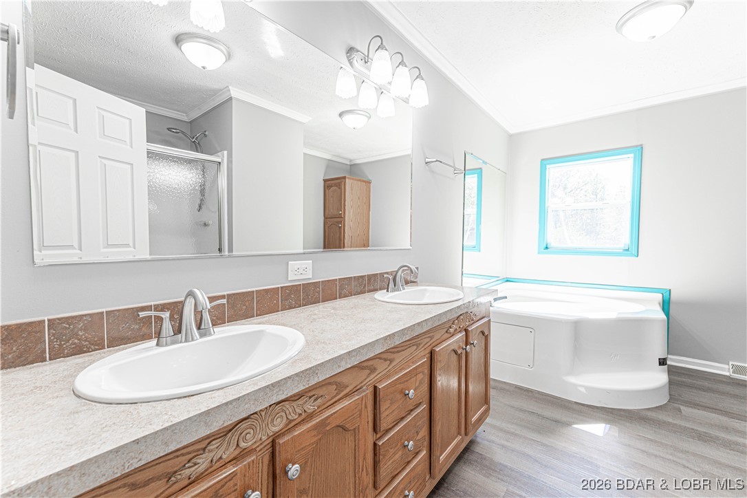 Town N Country - Residential