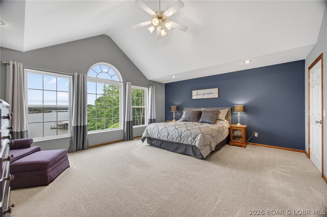 Diamond Head - Residential