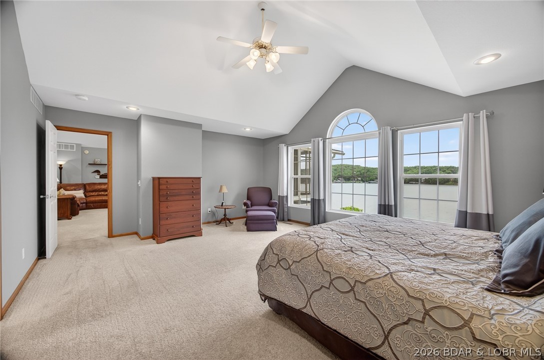 Diamond Head - Residential