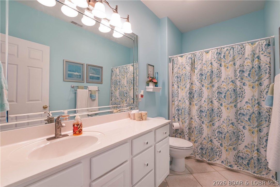 Stoneledge Condominium - Residential