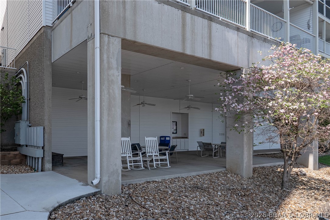 Stoneledge Condominium - Residential