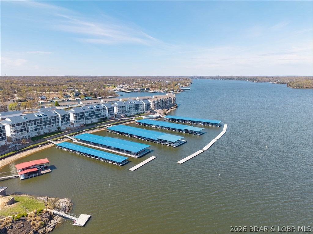 Stoneledge Condominium - Residential