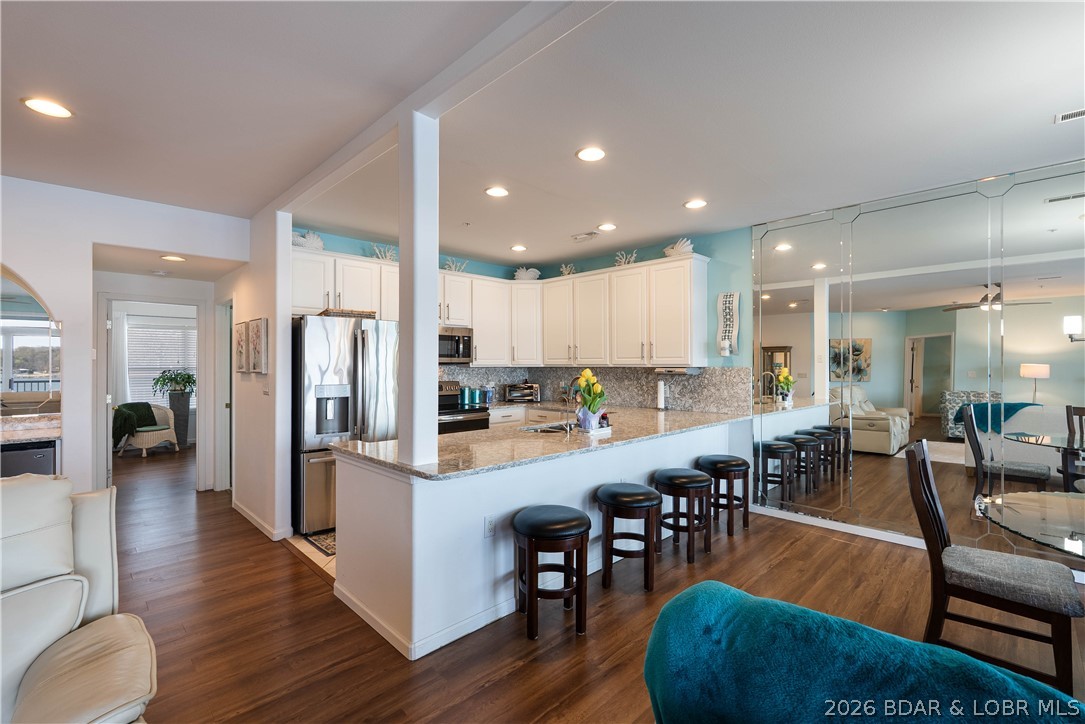 Stoneledge Condominium - Residential