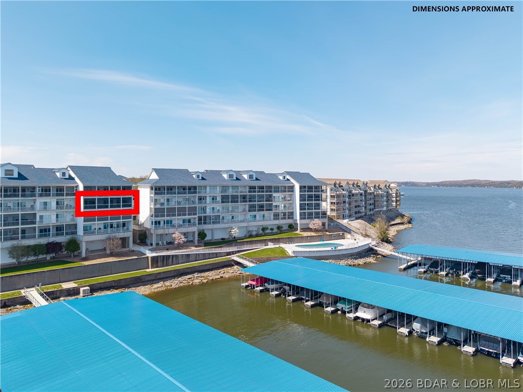 Stoneledge Condominium - Residential