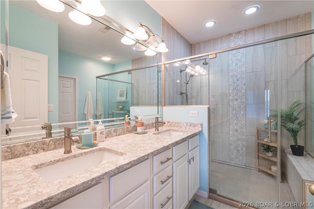 Stoneledge Condominium - Residential