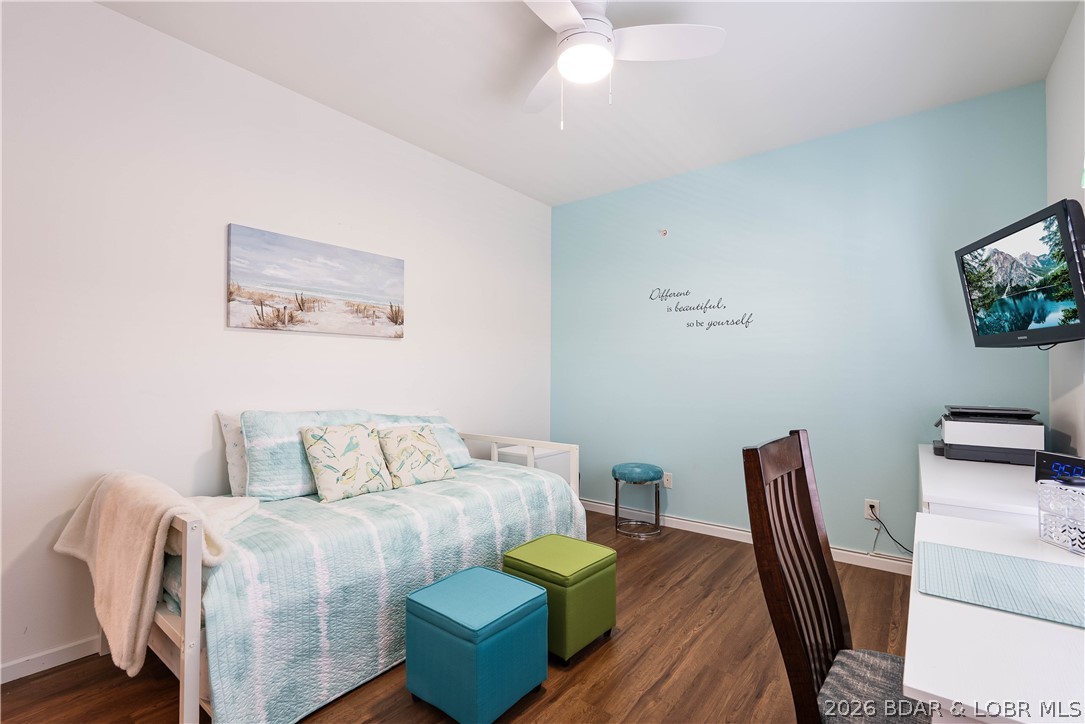 Stoneledge Condominium - Residential