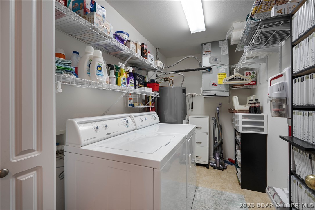 Stoneledge Condominium - Residential