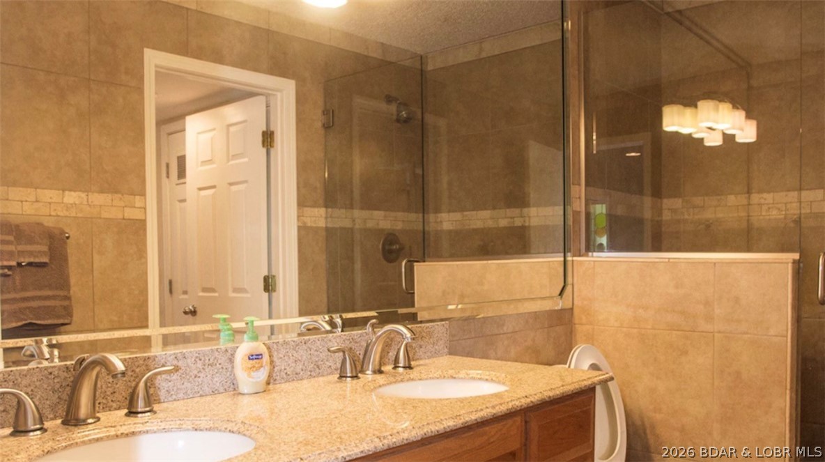 Hawks Nest Lodge Condominium - Residential