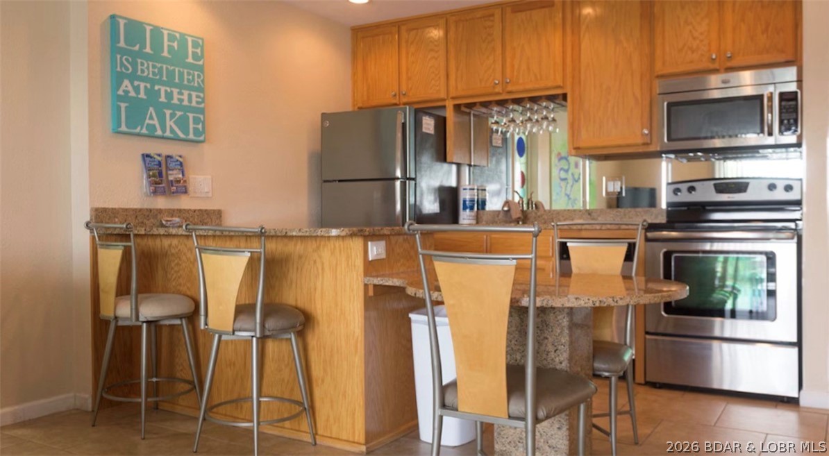 Hawks Nest Lodge Condominium - Residential