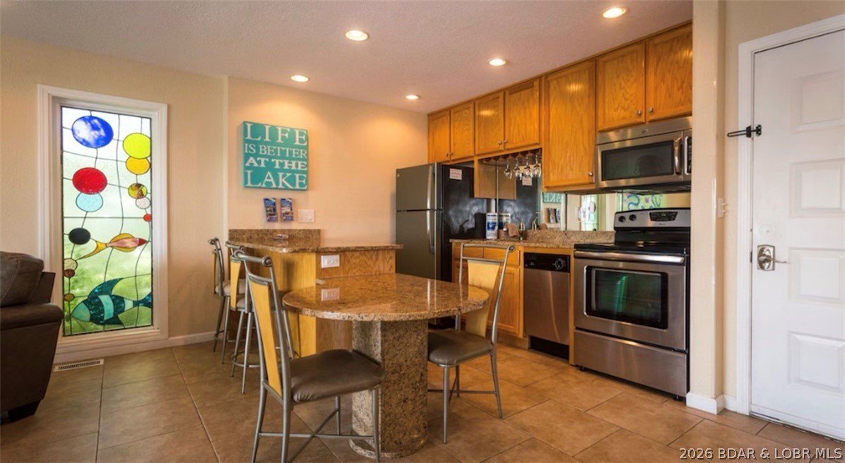 Hawks Nest Lodge Condominium - Residential