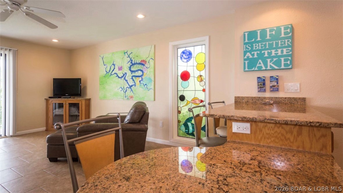 Hawks Nest Lodge Condominium - Residential