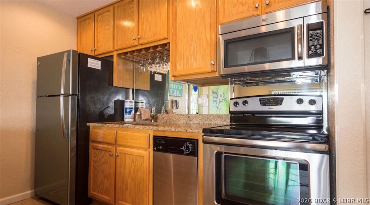 Hawks Nest Lodge Condominium - Residential