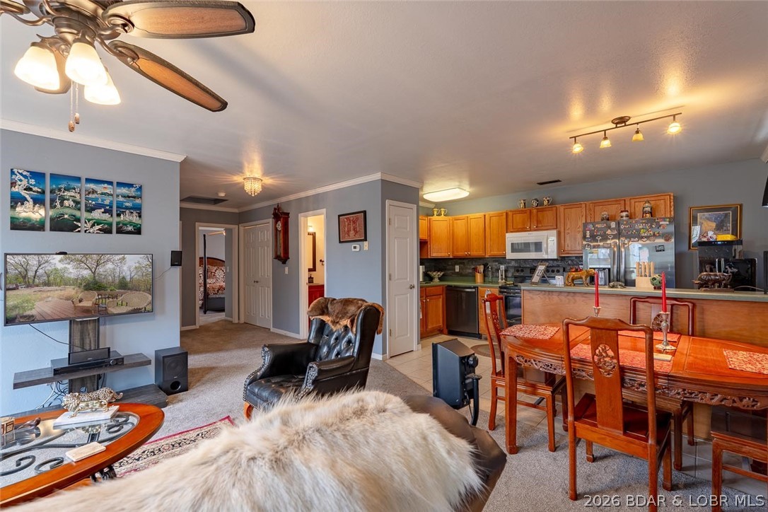 Cambridge Lake Estates - Residential
