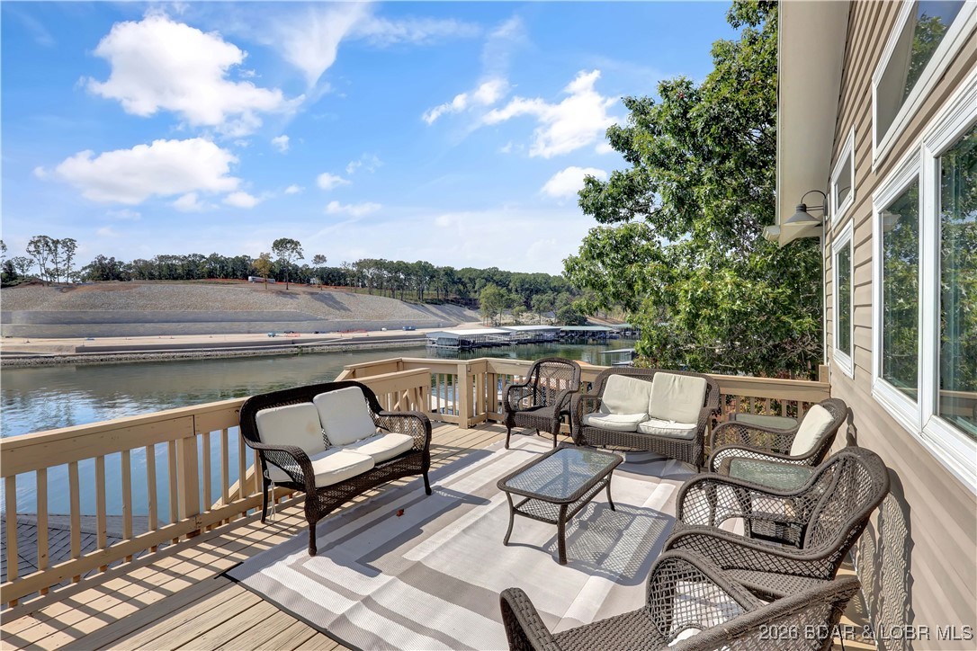 Shawnee Bend No. 5 - Residential