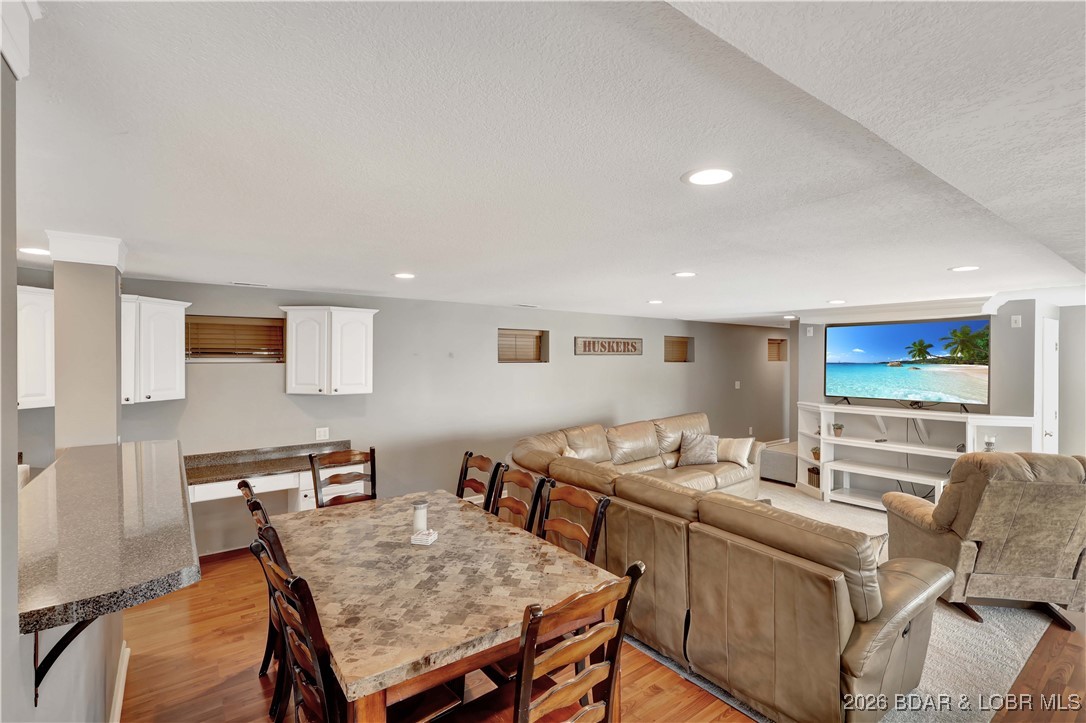 Shawnee Bend No. 5 - Residential