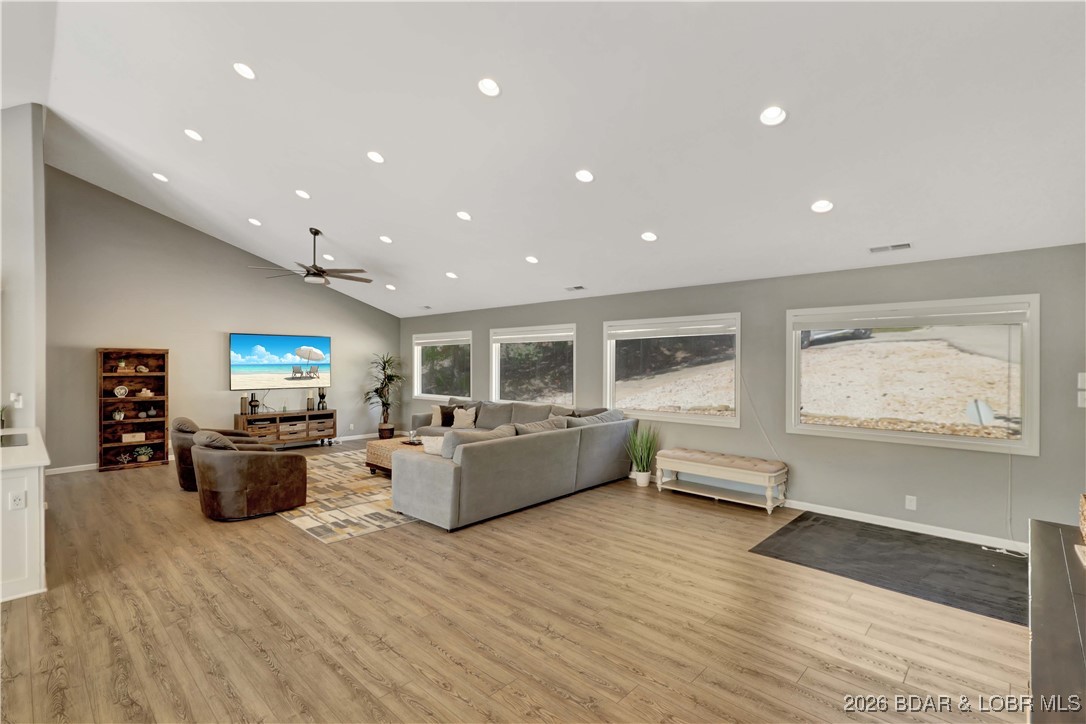 Shawnee Bend No. 5 - Residential