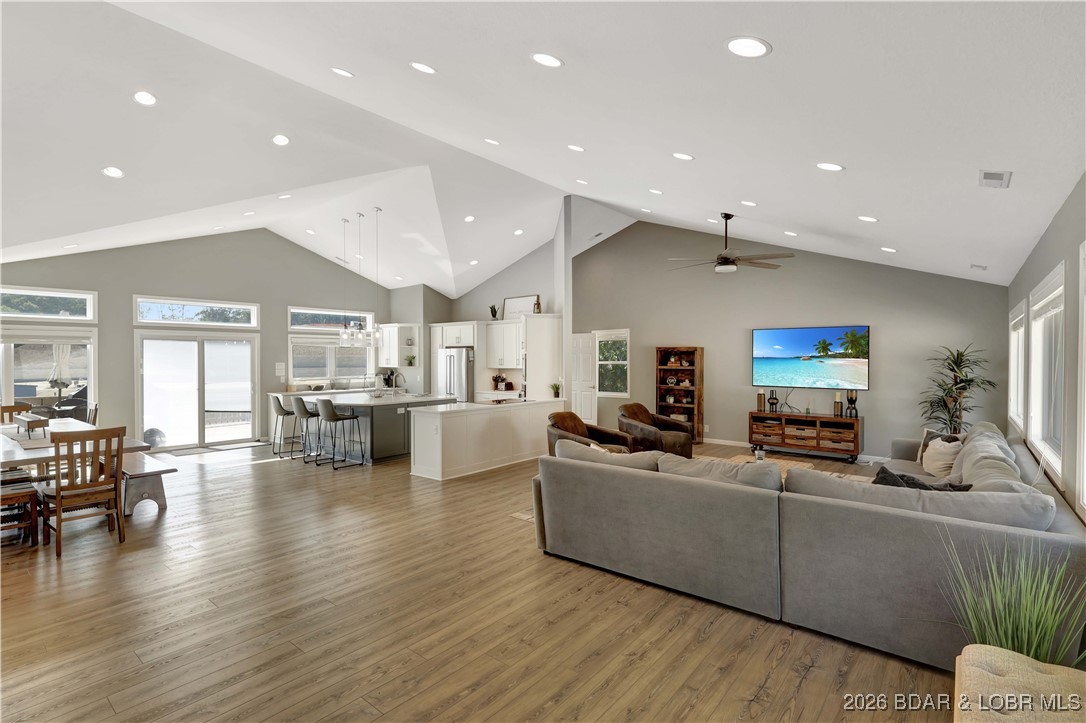 Shawnee Bend No. 5 - Residential