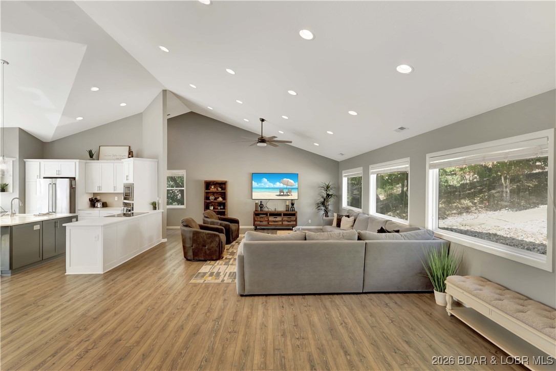 Shawnee Bend No. 5 - Residential