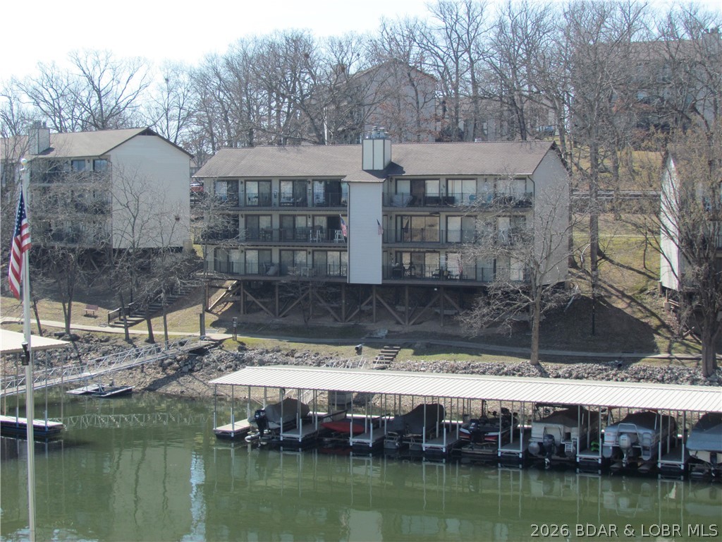 Waters Edge Condominium - Residential