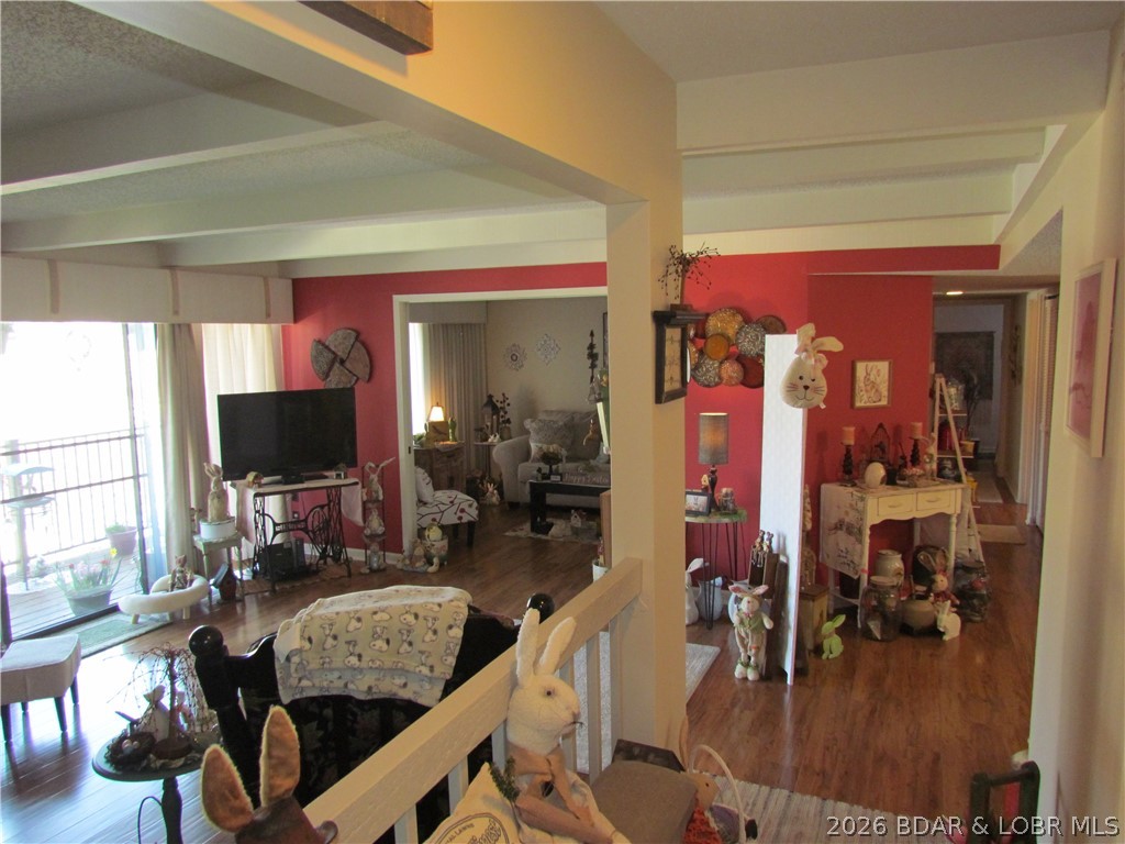 Waters Edge Condominium - Residential