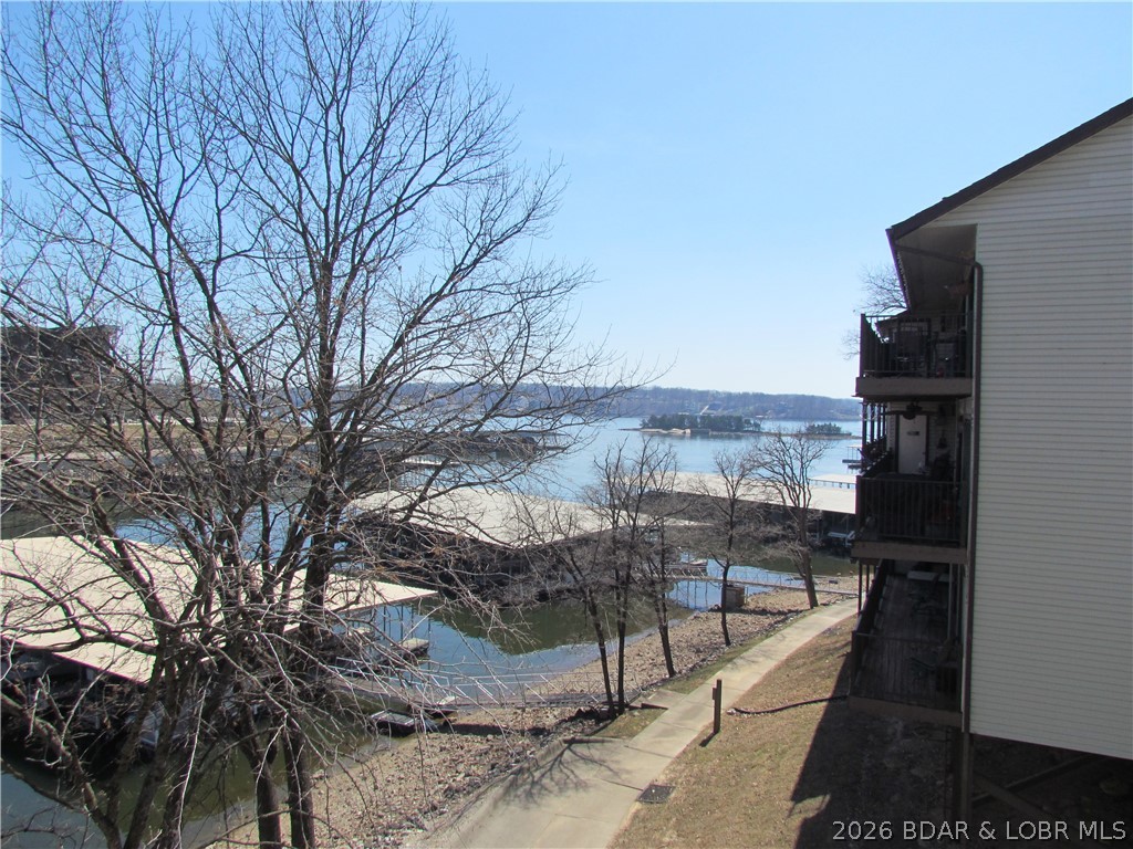 Waters Edge Condominium - Residential