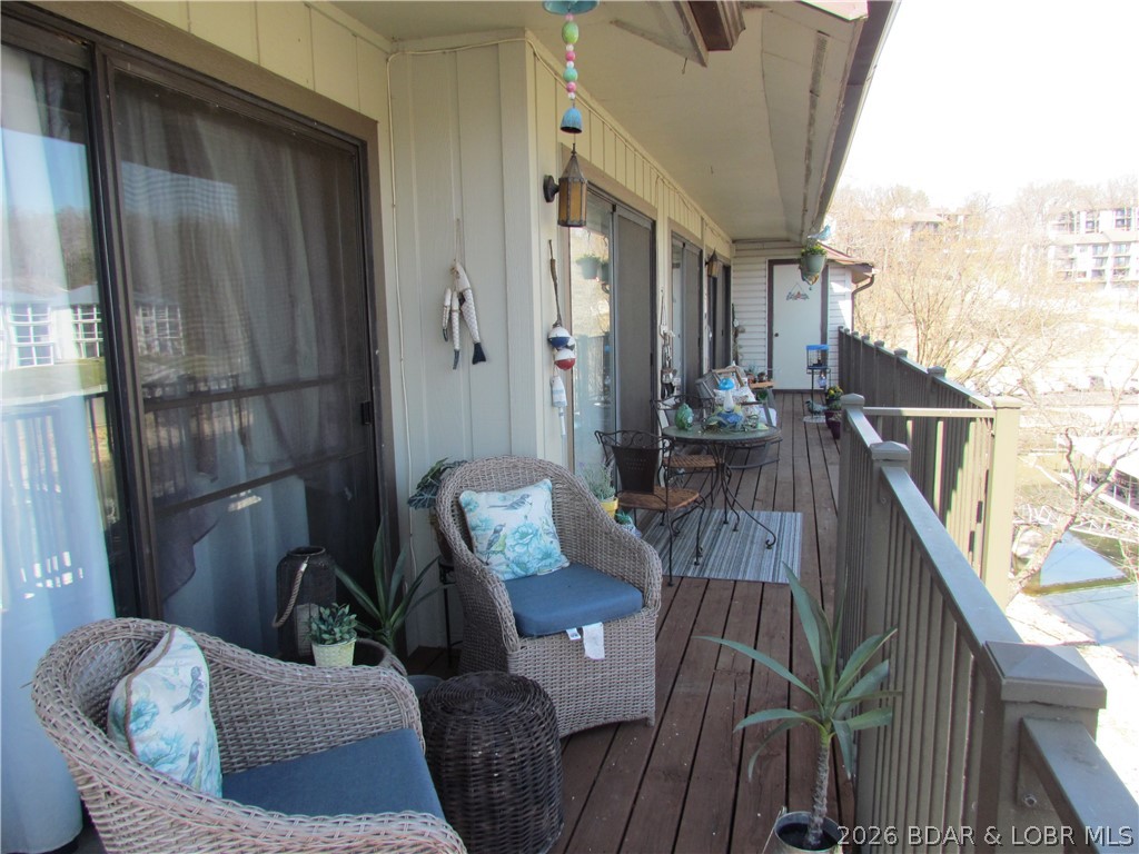 Waters Edge Condominium - Residential