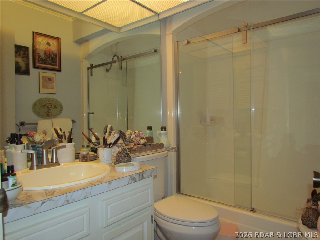 Waters Edge Condominium - Residential