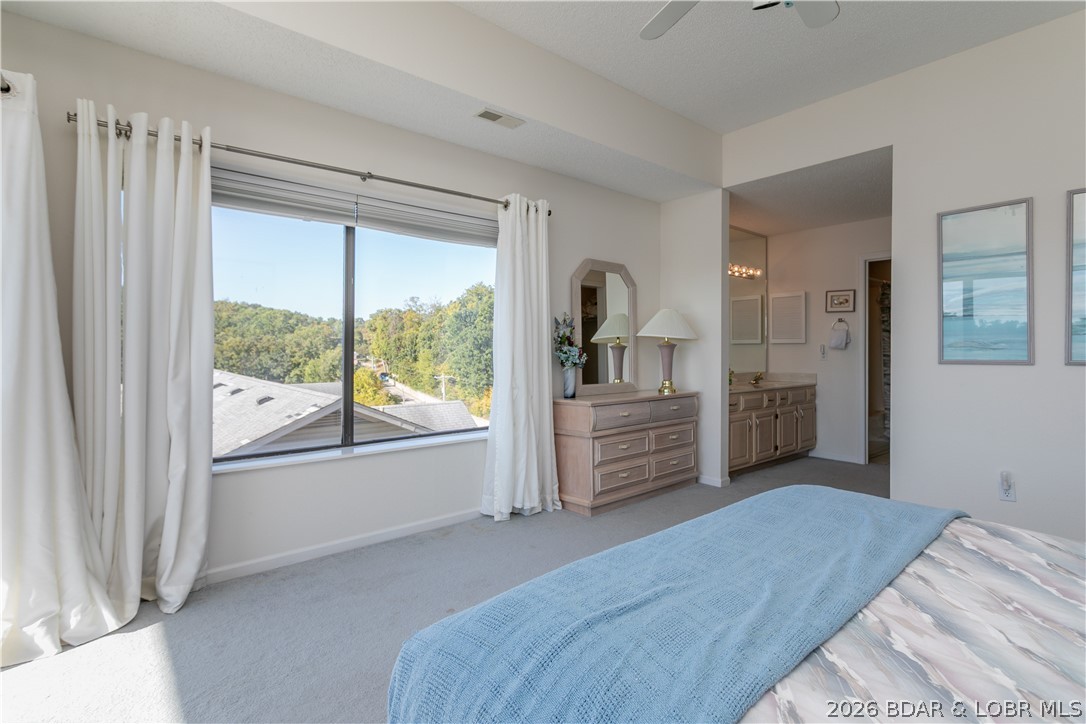 The Falls Condo - Residential