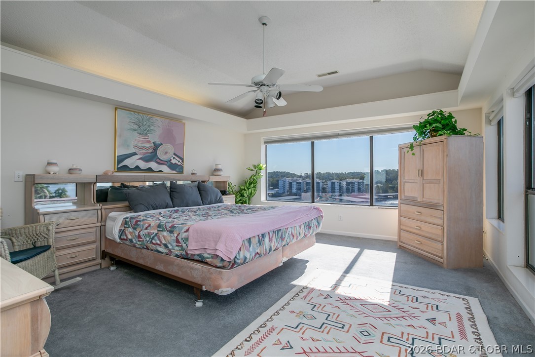 The Falls Condo - Residential