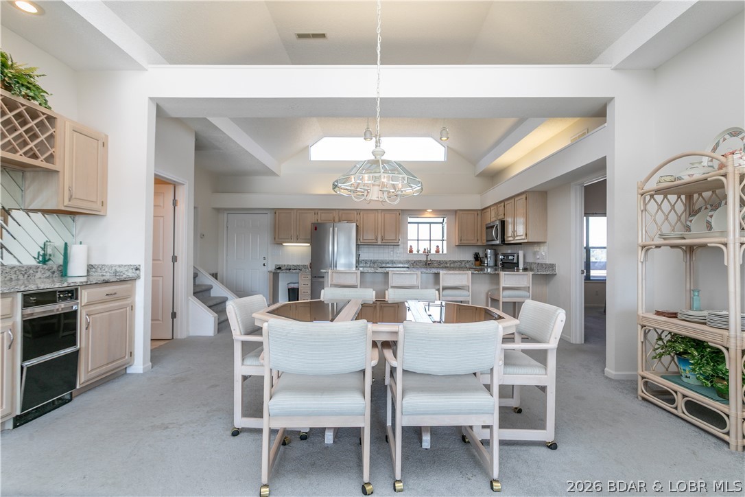 The Falls Condo - Residential