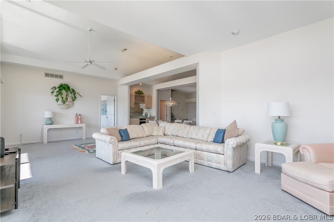 The Falls Condo - Residential