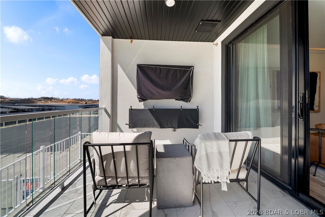 Topsiders Condominiums - Residential