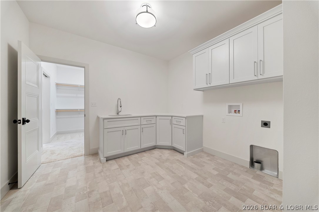 Grand Point - Residential