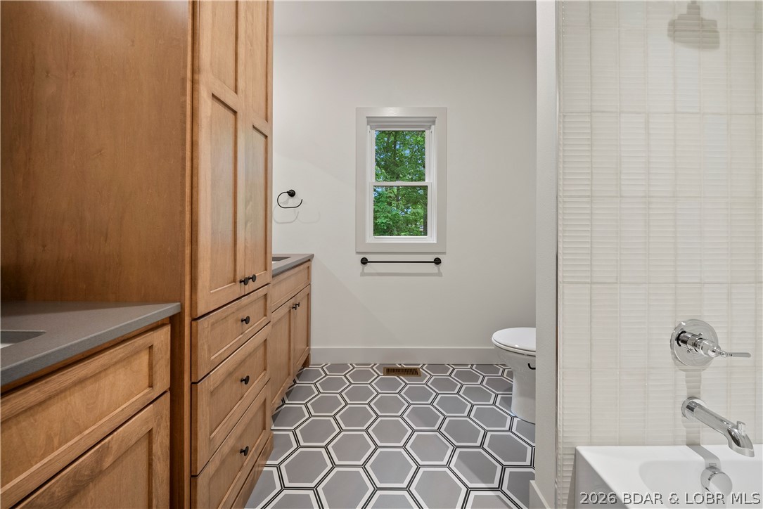 Grand Point - Residential