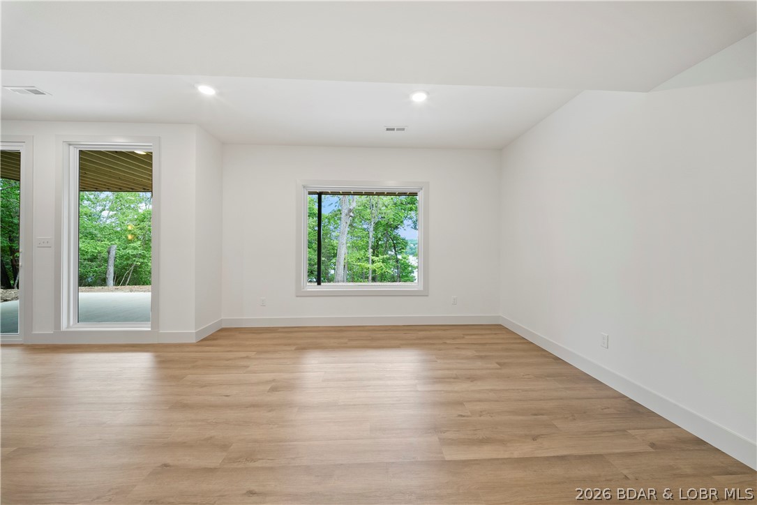 Grand Point - Residential