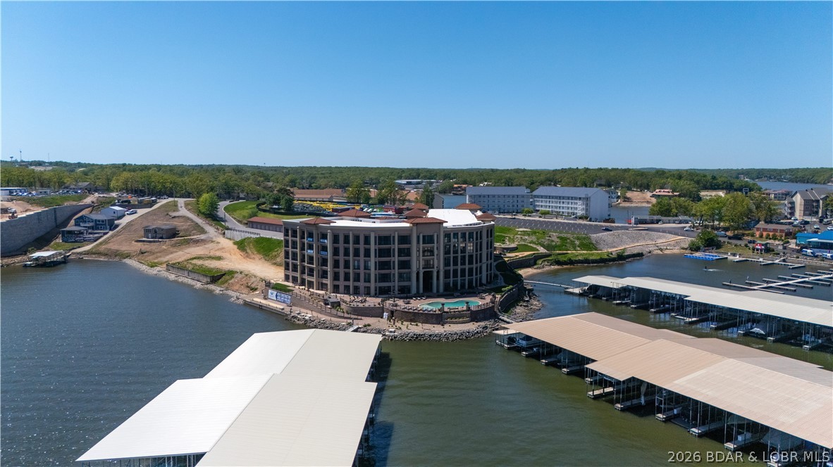 The Hamptons Condominium - Residential