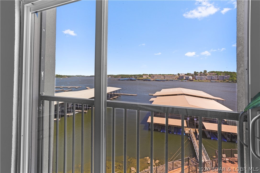 The Hamptons Condominium - Residential
